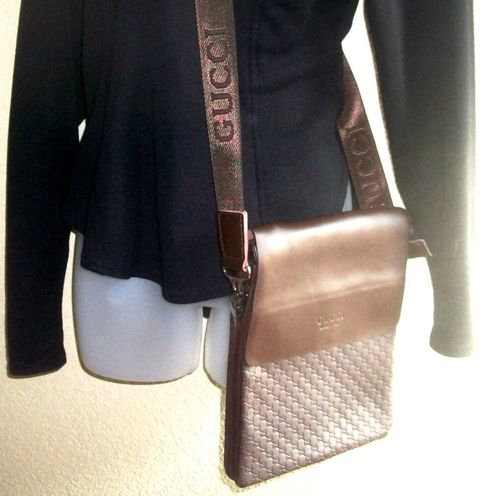 NWOT ""GG-Logo"-Embossed-PVC Large Brown Crossbody Messenger Bag NOT GUCCI